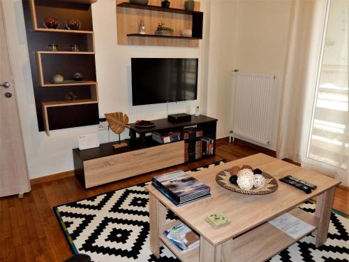 Attiki Apartamento | ANNA
