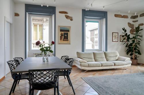 Stazione Apartamento | Anna Home Bergamo Deluxe Apartment
