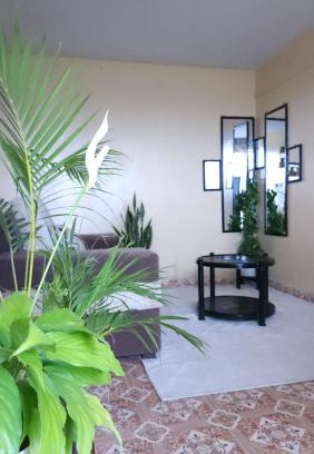 Central Province Apartamento | Anna's Bloom and Bed