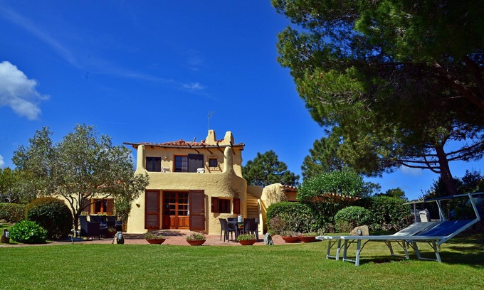 Porto Rafael Villa | ANNA'S GARDEN, Palau - VILLA surrounded by greenery in Monte Altura