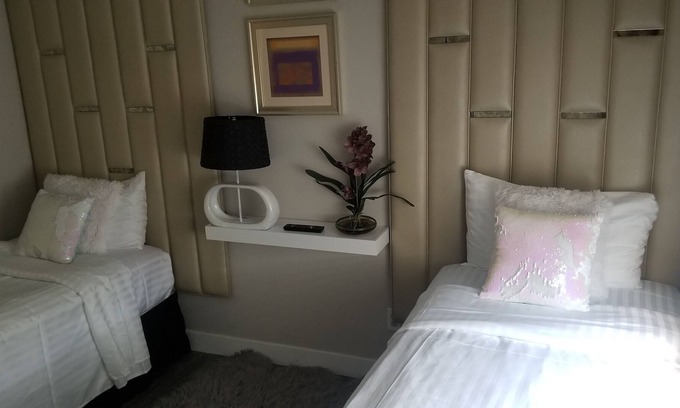 North Las Vegas Cabina | .annanananna