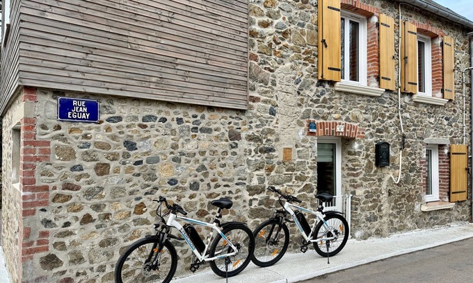 Agon-Coutainville Apartamento | ANNEX FOR 4 PEOPLECLOSE TO BEACH AND SHOPS