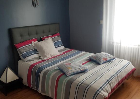 Hopital-Camfrout Casa | Annick