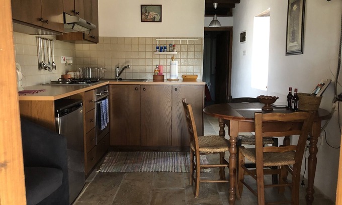 Episkopi Apartamento | Casa de vacaciones 'Androniki': apartamento de 1 habitaciones Anoi con conexión a internet wifi gratuita