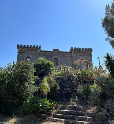 Milazzo Apartamento | Antica Torre vista mare Capo Milazzo