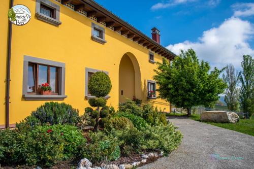 Serramazzoni Cama Y Desayuno | Antiche Vie B&B