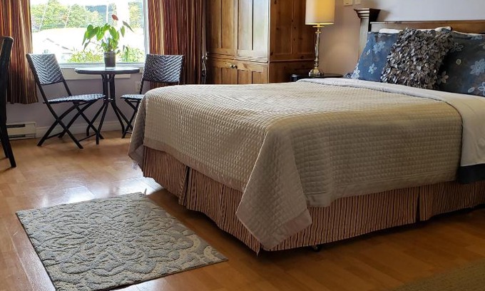 Antigonish Casa | Antigonish Evergreen Inn