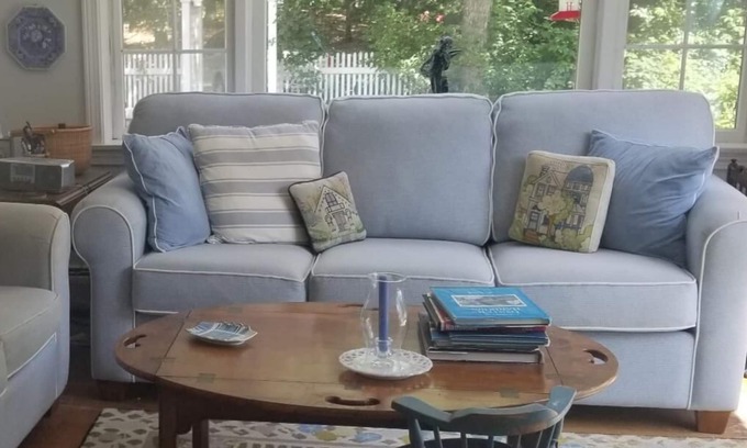 Silver Beach Cabaña | Antique elegance in Osterville