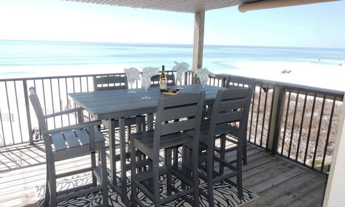 Miramar Beach Casa | Cualquier Más cerca de la playa, usted tendría arena en sus hojas!