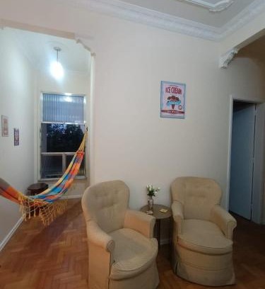Tijuca Apartamento | Apê Retrô Perto dos Melhores Pontos Turísticos