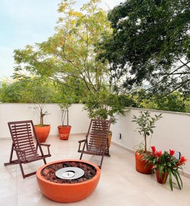 Florianopolis Apartamento | Apê Sunshine| Terraço| Interação com animais