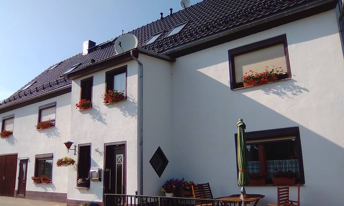 Lichtenhain Apartamento | Apartamento con vistas al jardín en Suiza sajona - zona tranquila con WiFi