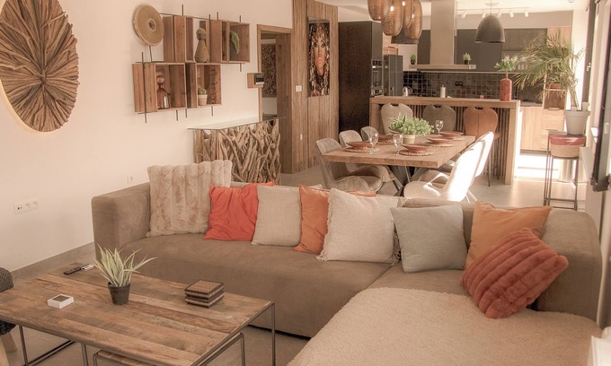 Ransart Apartamento | AP3 - 2 Bedroom Terrace Apartment Charleroi Airport