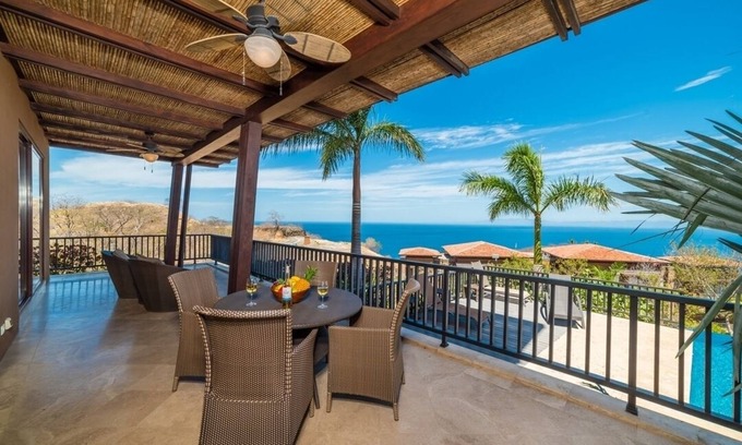 El Ocotal Condominio | Impresionante vista al mar, 3 piscinas, sala de ejercicios y juegos.