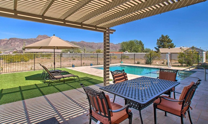 Apache Junction Casa | Apache Junction Casita w/ Private Pool & Views