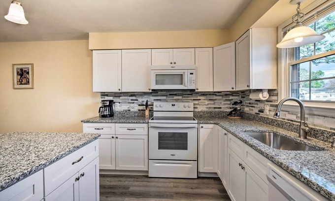 Wilmington Casa | Wilmington Home - 3 Mi to Masonboro Island!