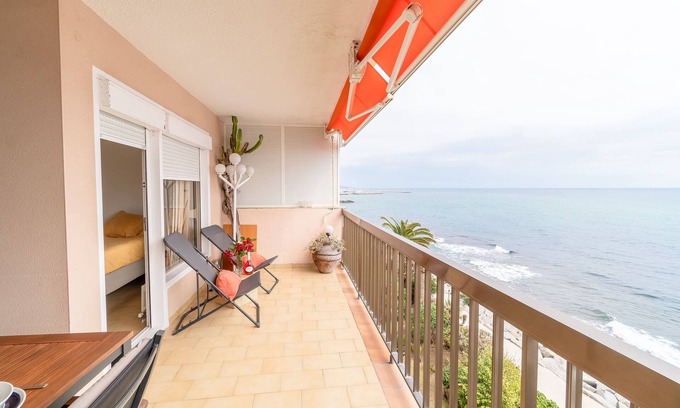 Sant Andreu de Llavaneres Apartamento | Piso con vista increíble al mar