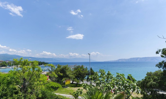 Novi Vinodolski Apartamento | Apartamentos Jadrana (61711-A1) - Novi Vinodolski (Crikvenica)