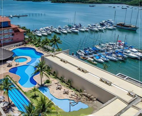 Itacuruca Apartamento | Apart 329 Porto Marina Mont Blanc Refúgio aconchegante com vista privilegiada para a serra, dentro do Hotel