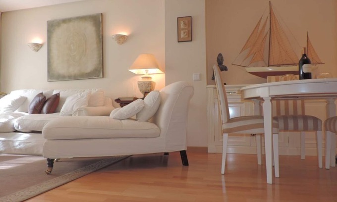 Ibiza Apartamento | APART. BEST ACCOMOD. AT RETIRO DIST