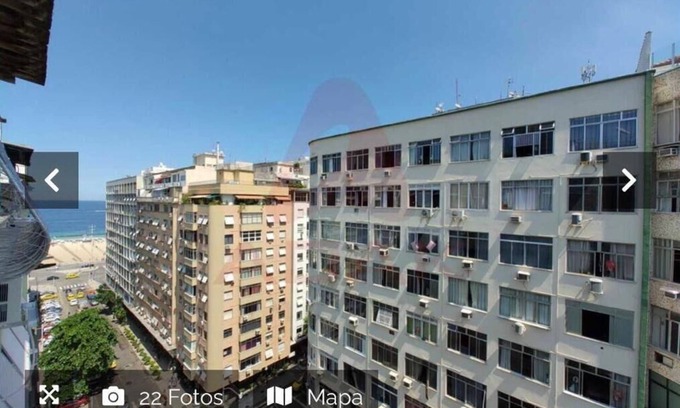 Copacabana Apartamento | Apartment located on Copacabana Beach, sea view, living room and bedroom