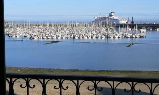Saint-Malo Apartamento | APART. COMPLETO vista directa al mar tiendas de playa ACCESO Y MERCADOS CERCA CENTRO V