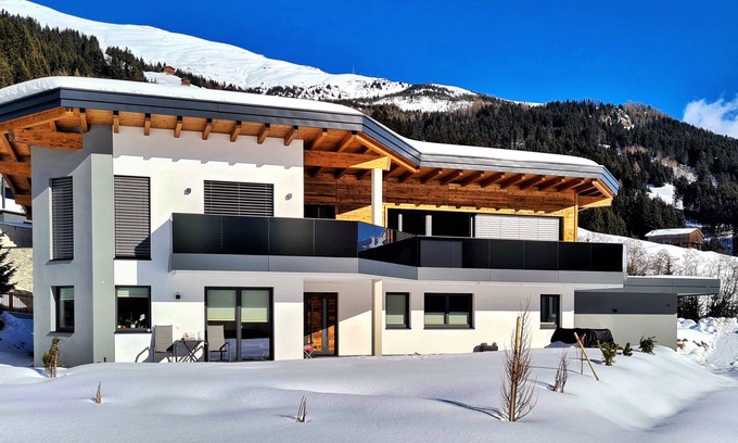 Vorderlanersbach Apartamento | Modern holiday apartment in a quiet top location