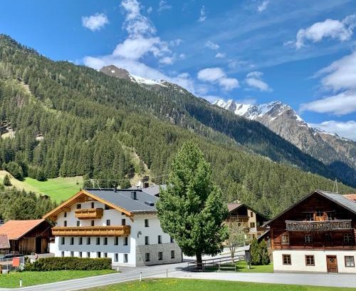 Sankt Leonhard im Pitztal Apartamento | APART Kirschner