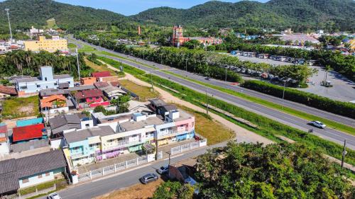 Praia da Armacao do Itapocoroi Apartamento | Apart Pousada Villa das Flores