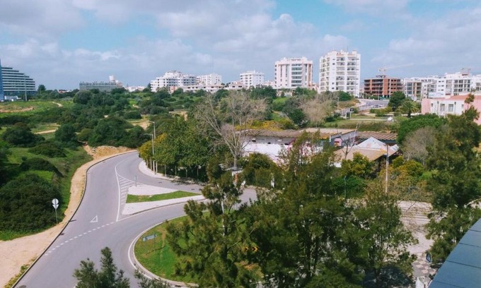 Praia da Rocha Apartamento | Apart Vila Rosa, T1+1 para férias em Portimao