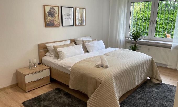 Hamm-Heessen Apartamento | Apart70-Modern Design I Garden with Terrace I Smart TV I Free Parking I Free WiFi