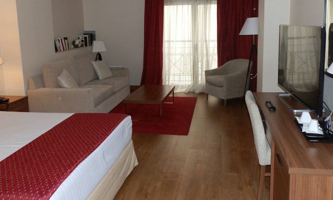 Moncloa - Arguelles Hotel | APARTAHOTEL ROSALES