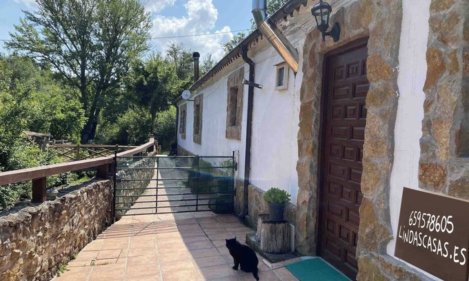 Valdeprado del Rio Apartamento | Apartamento rural Petit de Lindas Casas Rurales