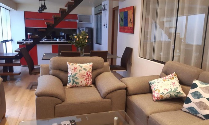 Primero de Mayo Apartamento | Apartament 11 people full fourniture with private bathrooms and transport encluded