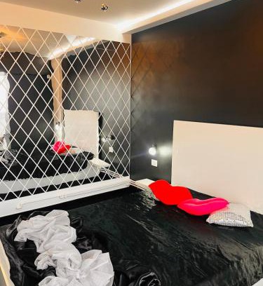 Emanoil Gojdu Apartamento | Apartament Adrian