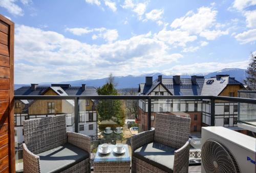 Szklarska Poreba Apartamento | Apartament AREKA A16 Green Resort - klimatyzacja, basen, sauny, jacuzzi, siłownia