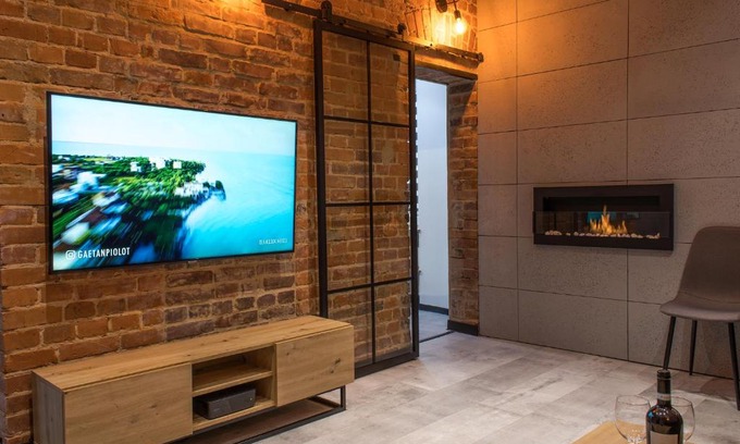 Nysa Apartamento | Apartament Black Loft