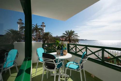 Playa del Aguila Apartamento | Apartament Excepcional 1a Línea