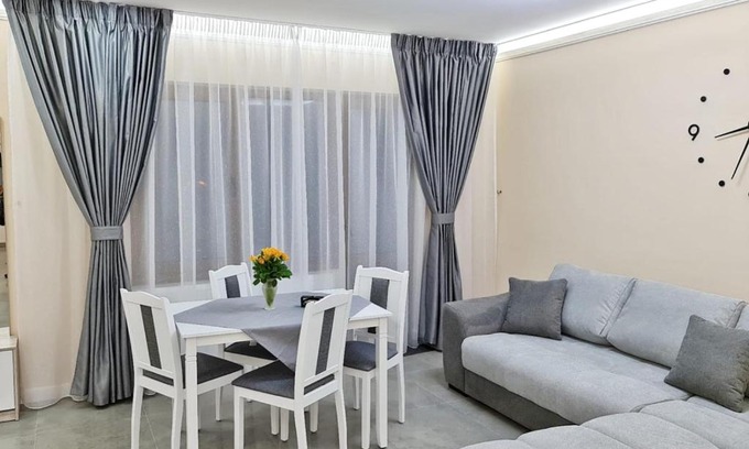 Busteni Apartamento | Apartament Lexannona Busteni