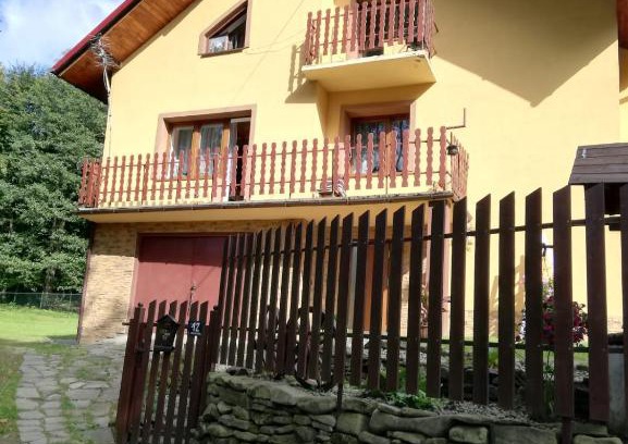 gmina Wilkowice Apartamento | Apartament nad szumiącym potokiem