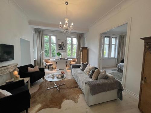 Bialystok Apartamento | APARTAMENT PARYSKI, Centrum Słupsk