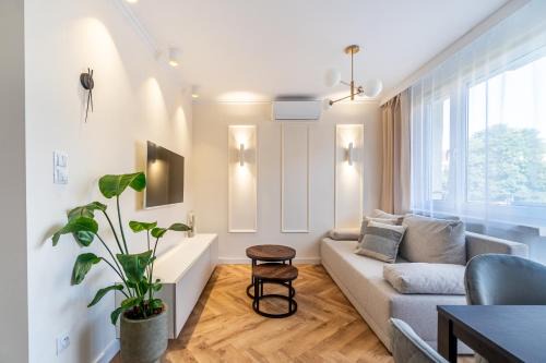 Kedzierzyn Kozle Apartamento | Apartament Przyjemny, Klimatyzacja, PW INVEST HOME