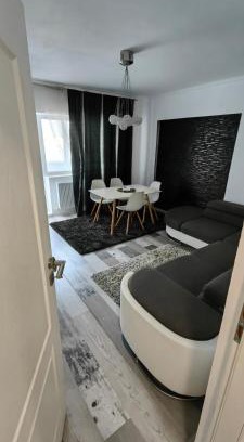 Baile Herculane Apartamento | Apartament Roman