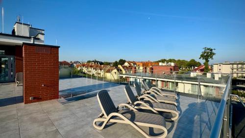 Rewal Apartamento | Apartament Scandi, basen & spa