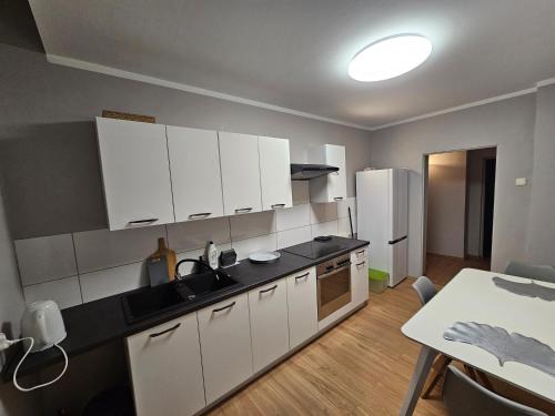 Kalisz Apartamento | Apartament w Kamienicy w Centrum Kalisza