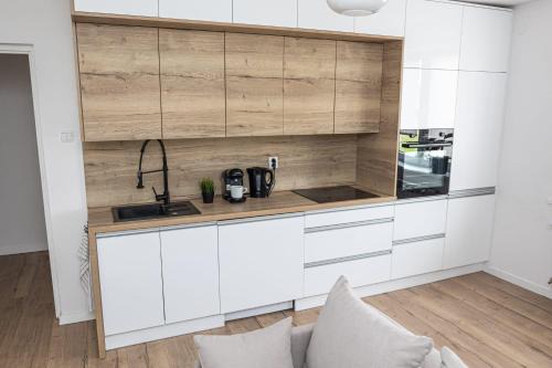Radom Apartamento | Apartament z ogrodem - 2-Pokojowy