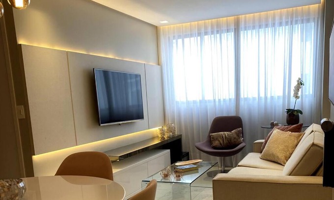 Boa Viagem Apartamento | Apartamento Aconchegante e Elegante com Piscina