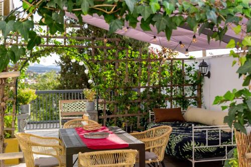 Barrio de la Vega Apartamento | Apartamento amplio con gran terraza y vistas