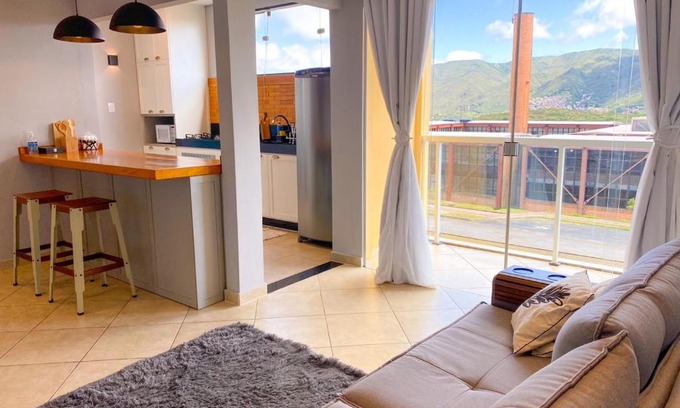 Ouro Preto Apartamento | Apartamento ao lado da UFOP com garagem