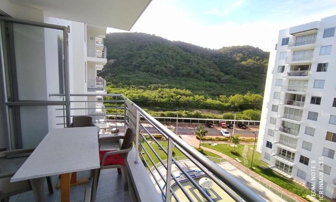 Girardot Apartamento | Apartamento Aqualina Orange Séptimo Piso Vista a Piscina
